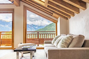 TV, stereo