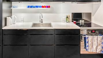 KylskÄp och kaffe- och tebryggare