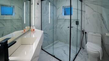 Deluxe-Doppelzimmer | Badezimmer