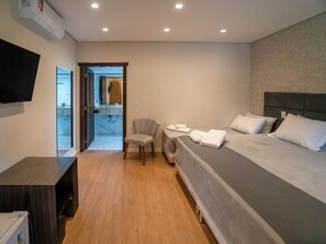 Deluxe Double Room | Soundproofing, free WiFi - Vivares Pousada Boutique Gramado (Gramado)