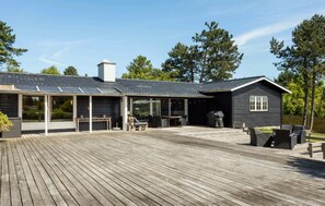 Terrace/patio - 3 bedroom amazing home in Vejby (Vejby)