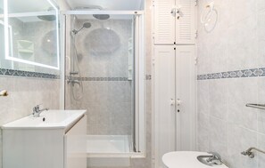 Shower - Cozy apartment in Fuengirola (Fuengirola)