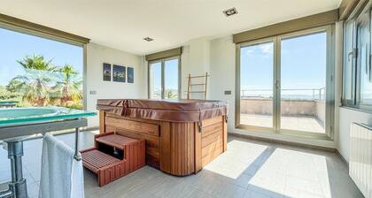 Gorgeous home in Yecla