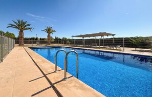 Pool - Gorgeous home in Yecla (Yecla)