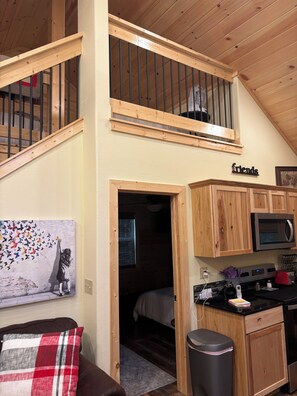 2 bedrooms, iron/ironing board, travel cot, WiFi