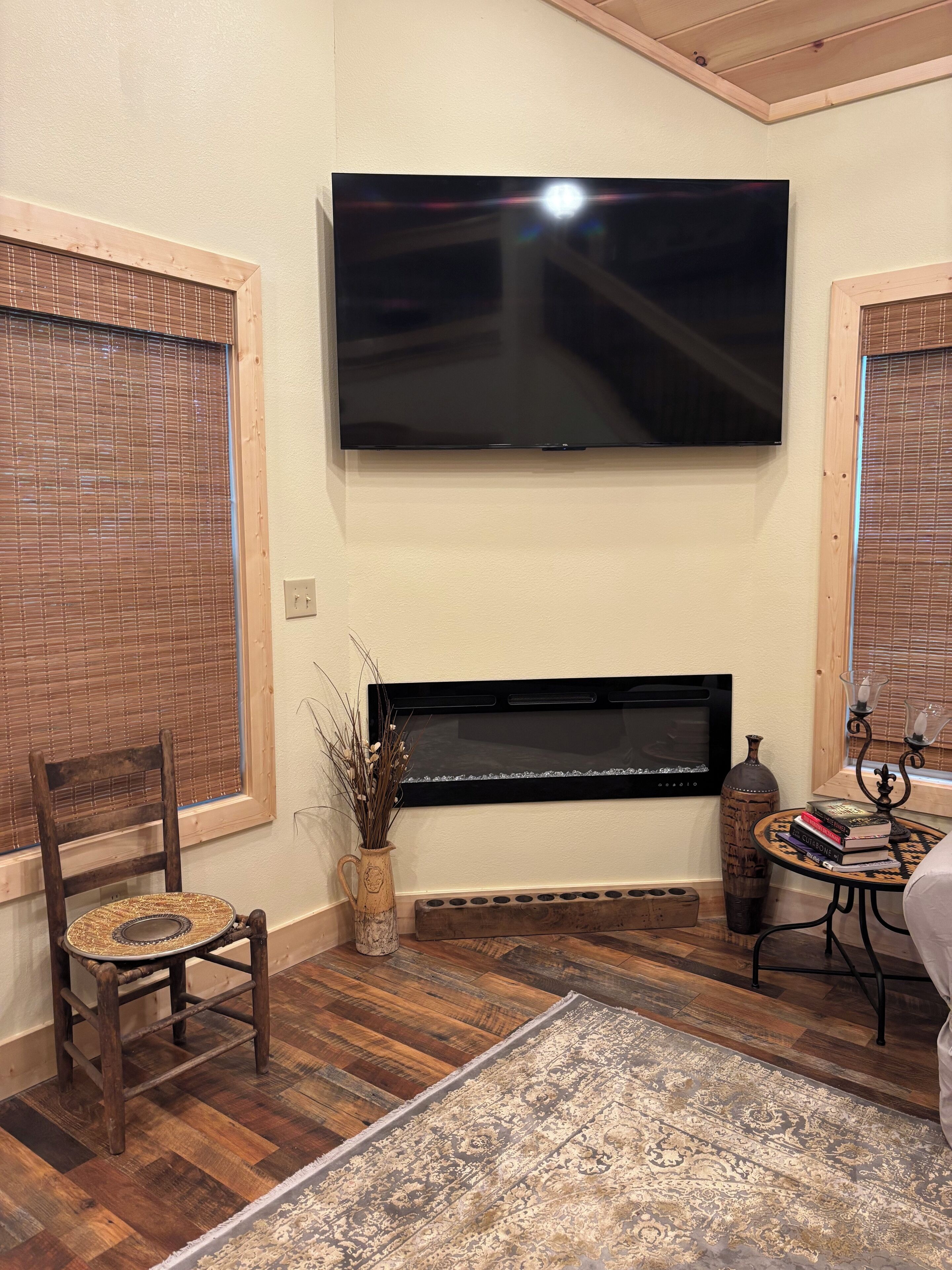 TV connectée, cheminée