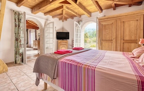 3 Schlafzimmer, Bügeleisen/Bügelbrett, Reisekinderbett, kostenloses WLAN