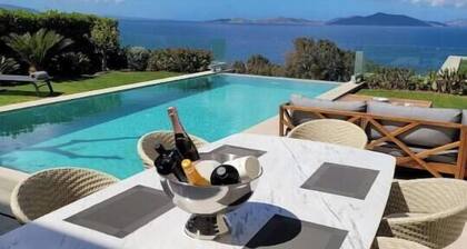 Sea View Villa in Akyarlar w/ Infinity Pool