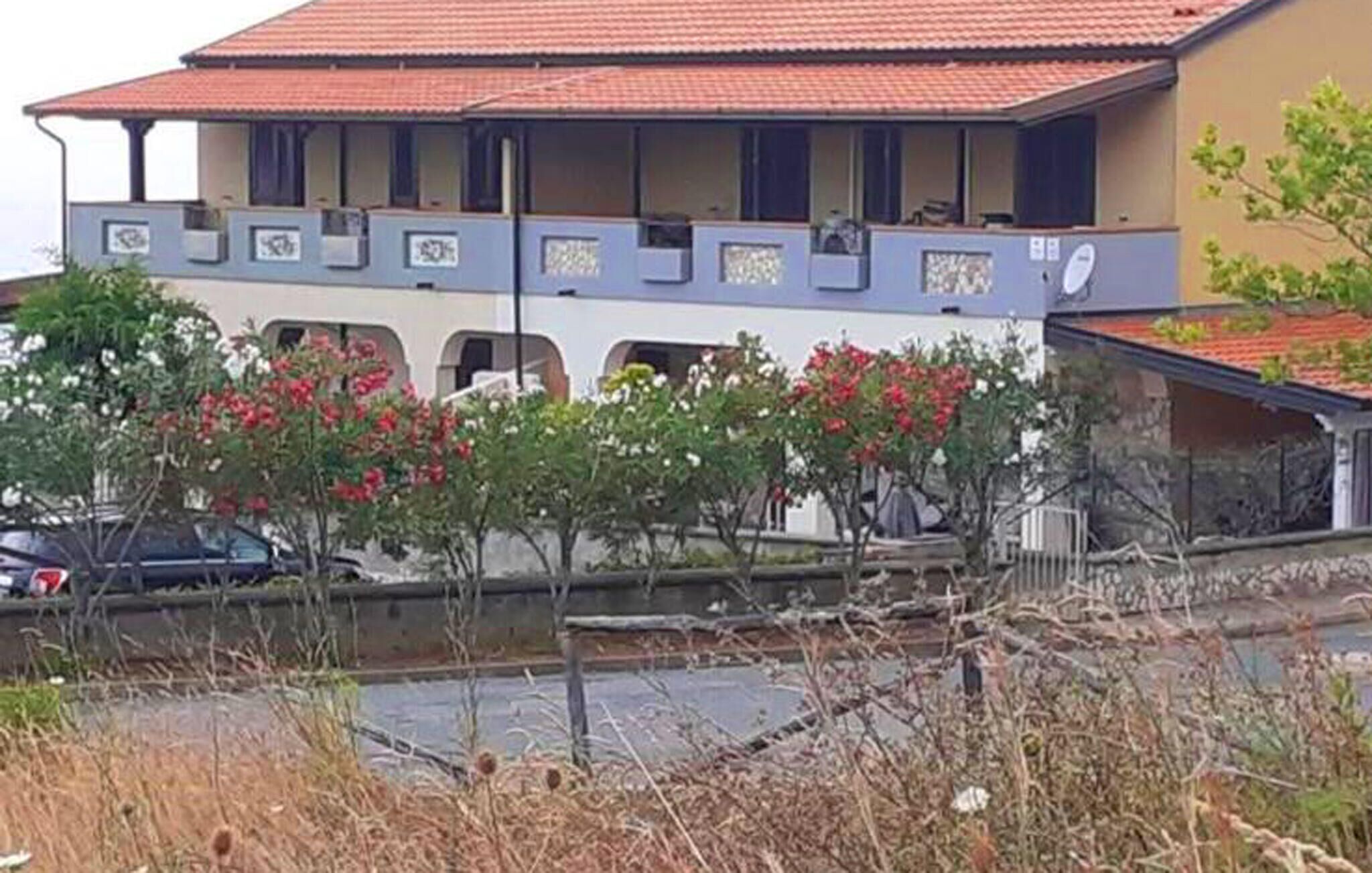 Esterni
