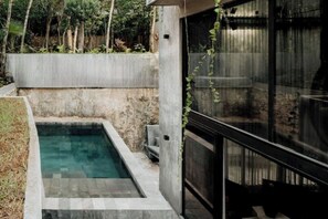 Pool - Barneys NY Gold Residence - pool - Concierge (Tulum)