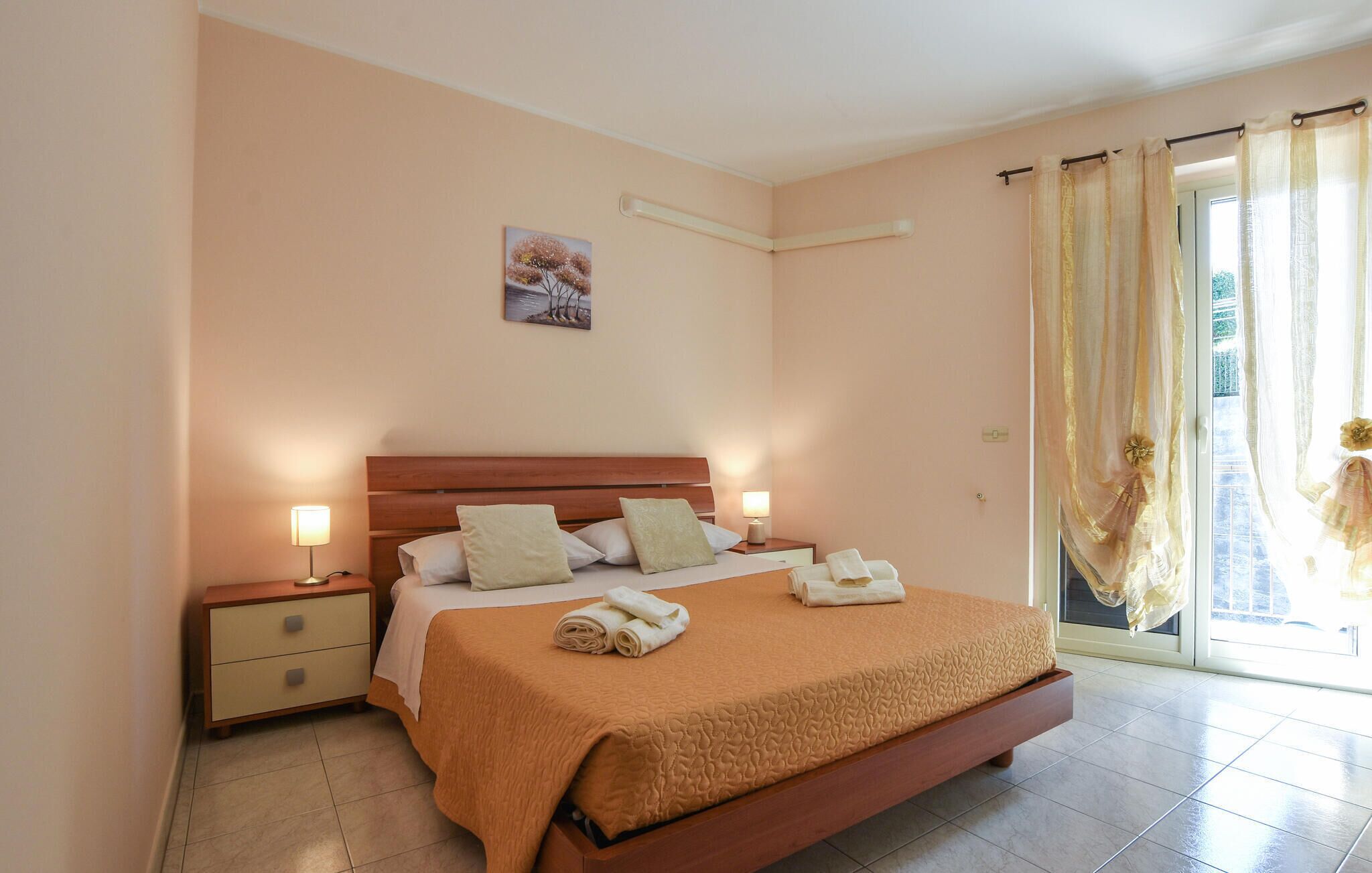 2 chambres, fer et planche à repasser, Wi-Fi gratuit, draps fournis