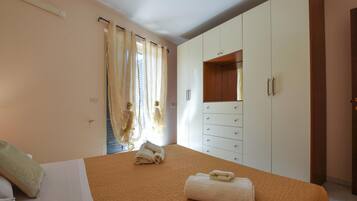 2 chambres, fer et planche Ă  repasser, Wi-Fi gratuit