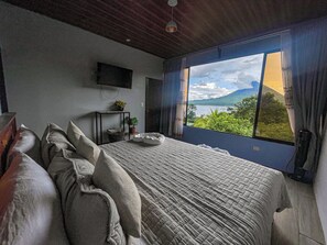 WiFi, bed sheets