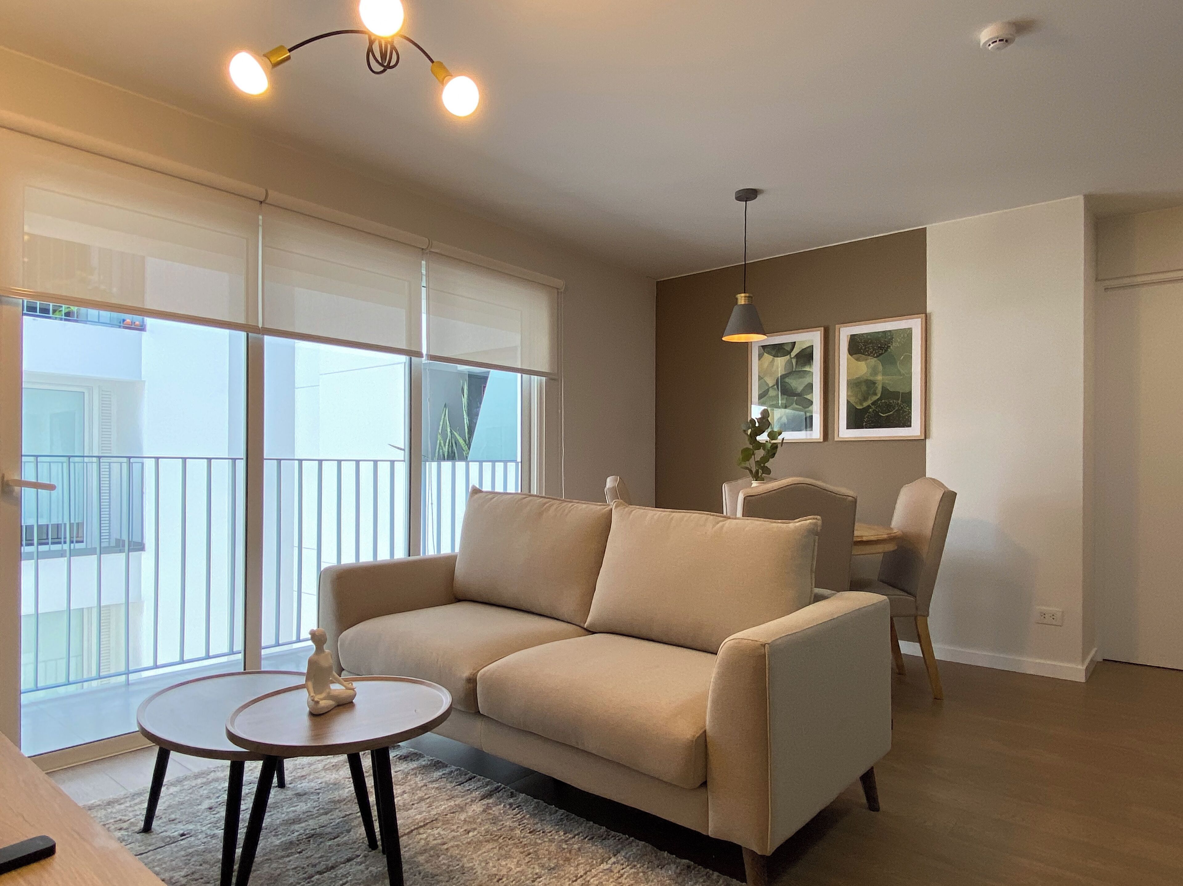 Smart TV, piso con calefacción