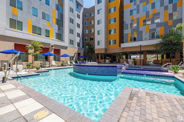 Seasonal outdoor pool
