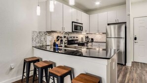 Unclassified image, 5 of 122, button - Boulevard Stays - South Congress (Austin)