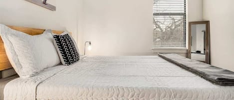 Standard Apartment, 1 Bedroom (Apartment) | Iron/ironing board, free WiFi