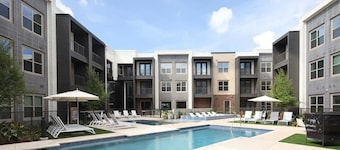Boulevard Stays - McKinney