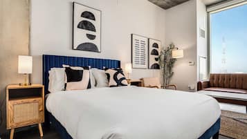 Iron/ironing board, free WiFi