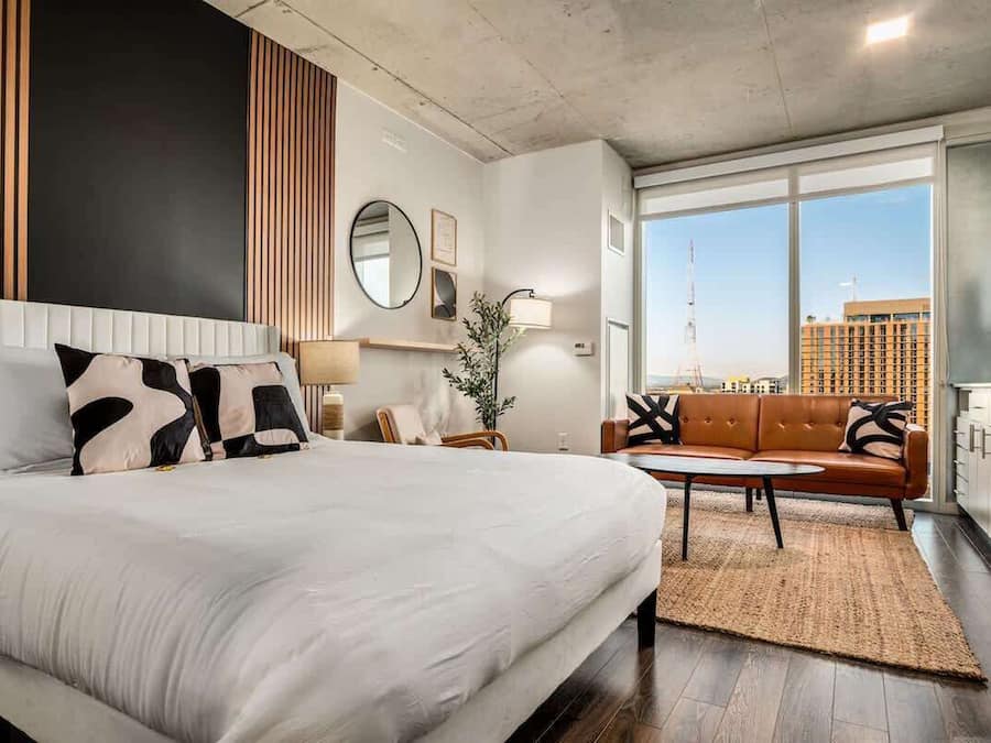 Standard Apartment (Apartment) | Iron/ironing board, WiFi (free)