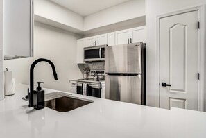 Standard Apartment, 2 Bedrooms (Apartment) | Private kitchen | Full-sized fridge, microwave, oven, stovetop
