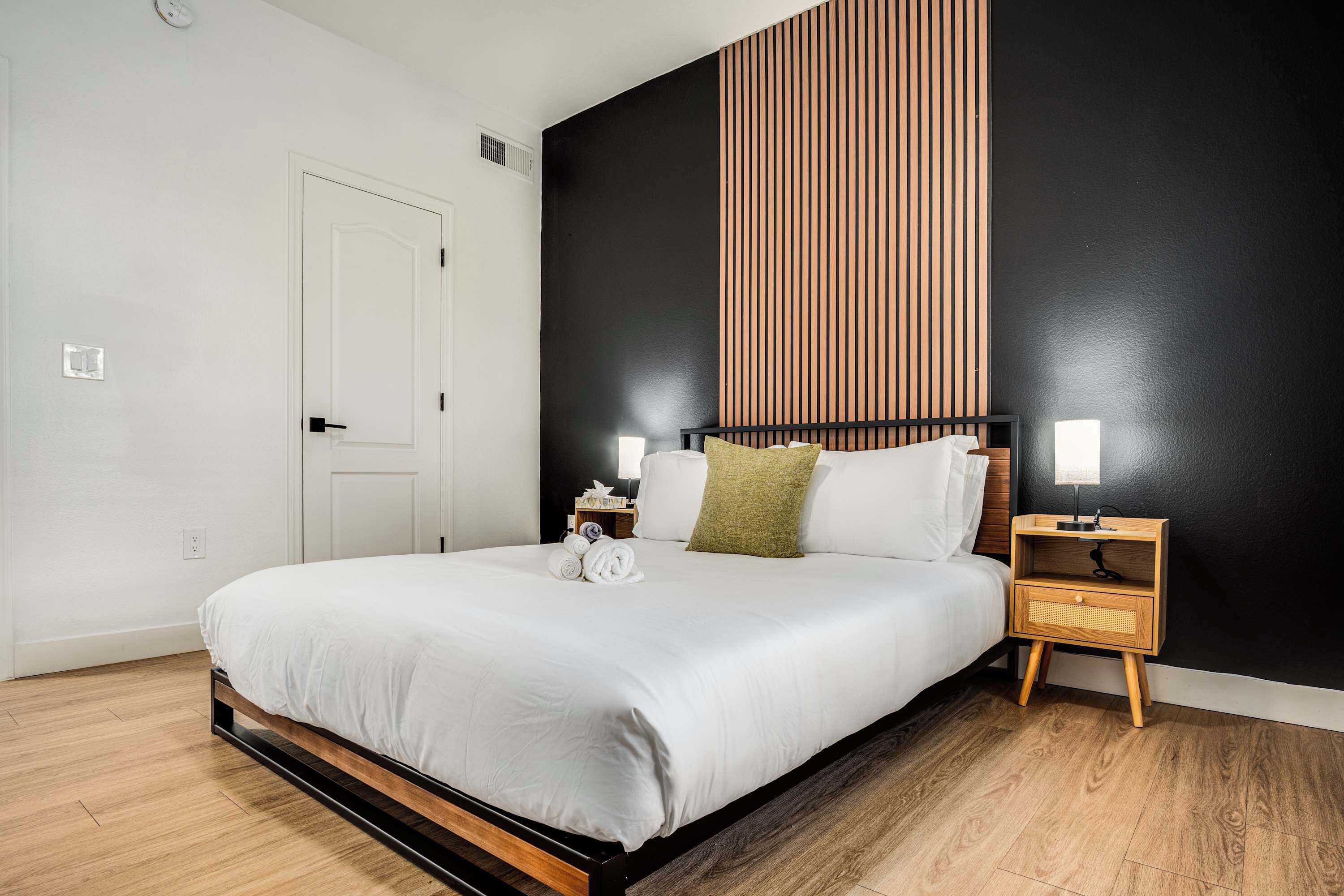 Leilighet – standard, 1 soverom (Apartment) | Skrivebord for bærbar PC, strykejern/-brett og wi-fi (inkludert)