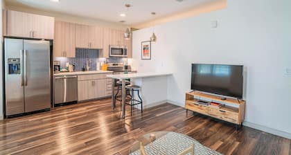 Boulevard Stays - Roosevelt Row