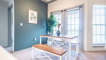 Apartamento standard, 1 quarto (Apartment) | Sala de jantar