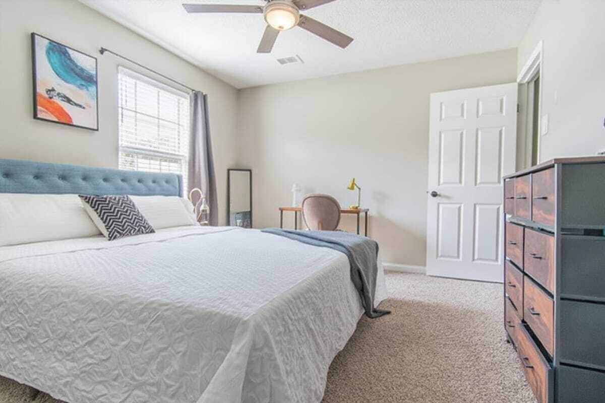 Arbejdsområde til bærbare computere, strygejern/strygebræt, gratis Wi-Fi