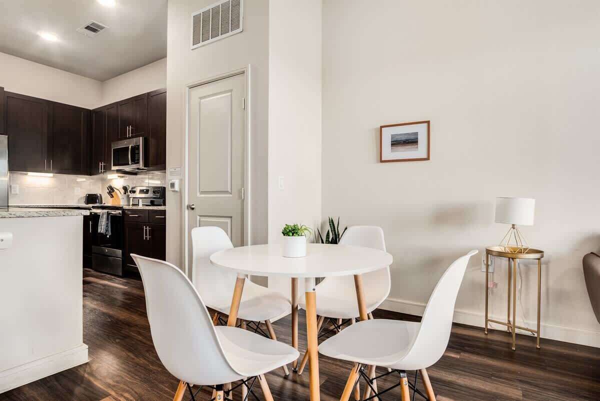 スタンダード アパートメント 1 ベッドルーム (Apartment) | 客室内のダイニングエリア