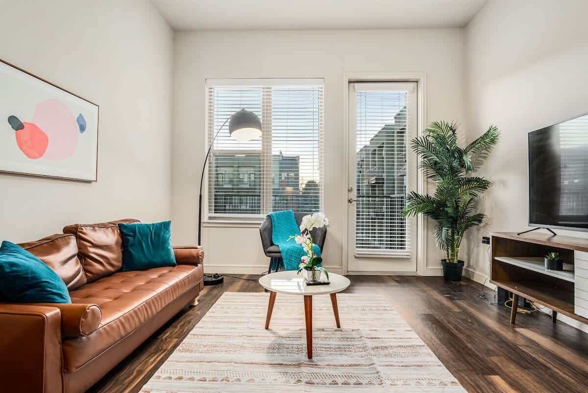 Standard Apartment, 1 Bedroom (Apartment) | Living area | 50-inch Smart TV with digital channels