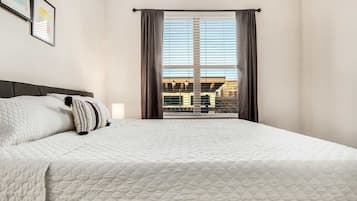 Standard Apartment, 1 Bedroom (Apartment) | Laptop workspace, iron/ironing board, free WiFi