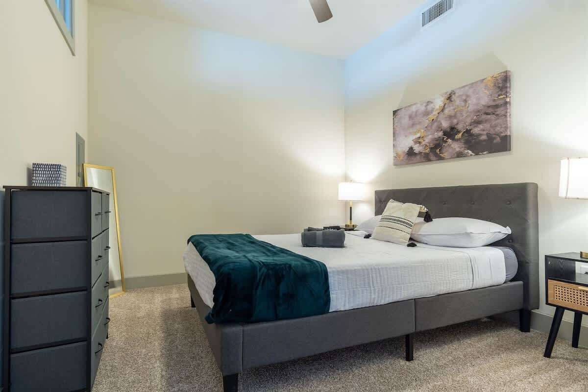 Standard Apartment, 1 Bedroom (Apartment) | Iron/ironing board, free WiFi