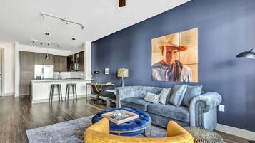 Appartamento Standard, 1 camera da letto (Apartment) | Area soggiorno | Smart TV 50 pollici con canali digitali