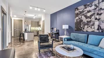 Appartamento Standard, 1 camera da letto (Apartment) | Area soggiorno | Smart TV 50 pollici con canali digitali