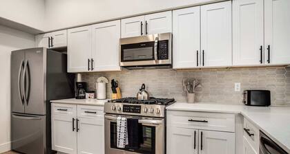 Boulevard Stays - Westgate Stadium