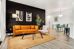 Standard-Apartment, 2 Schlafzimmer (Apartment) | Wohnbereich