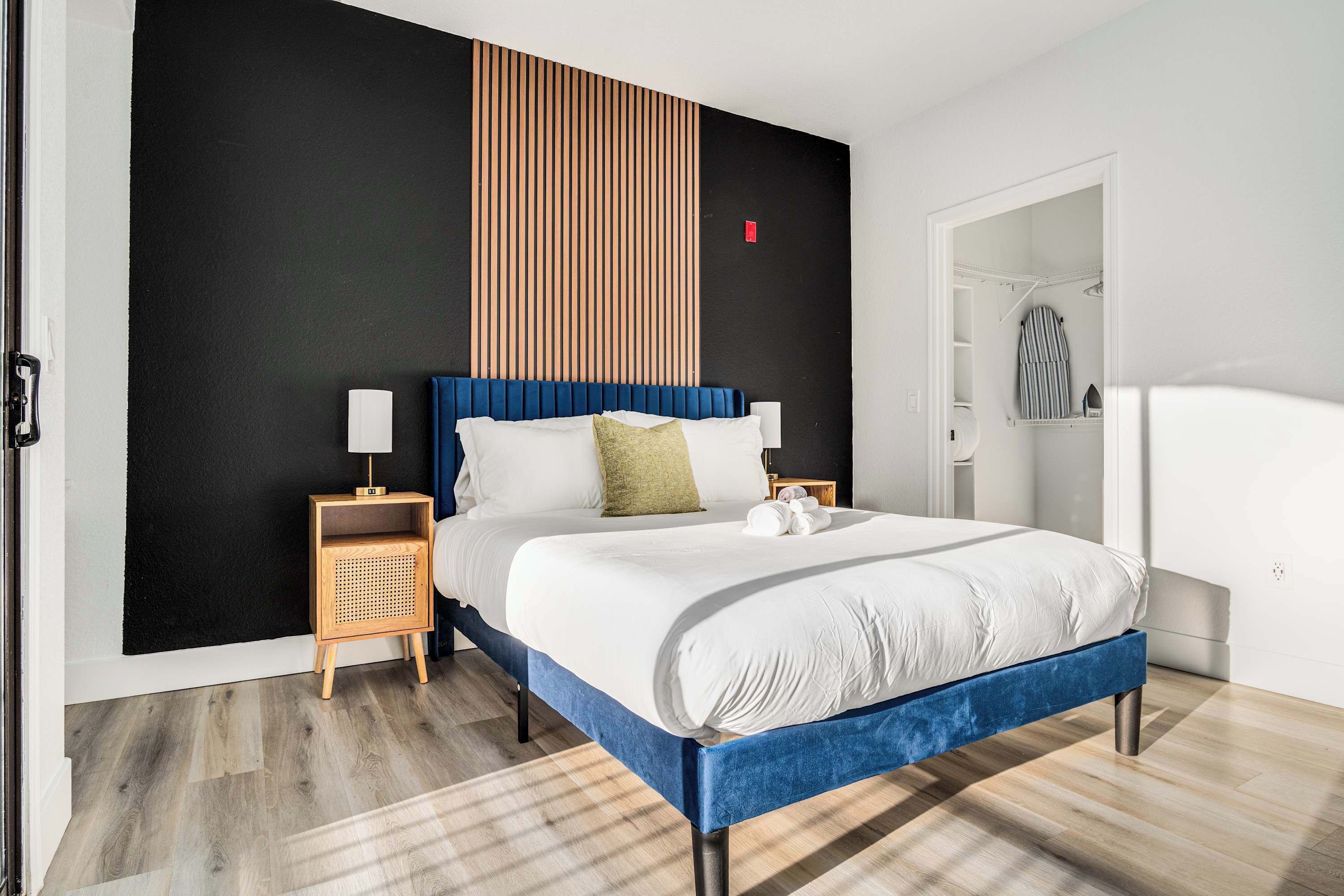 Leilighet – standard, 1 soverom (Apartment) | Skrivebord for bærbar PC, strykejern/-brett og wi-fi (inkludert)