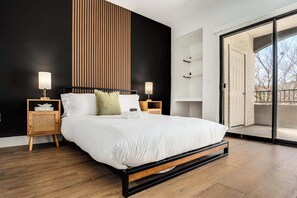 Standard Apartment, 1 Bedroom (Apartment) | Laptop workspace, iron/ironing board, free WiFi, bed sheets