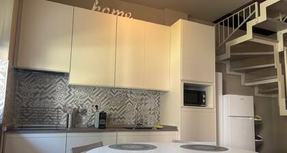 Sofia house in Credaro detached on two levels, quiet area.