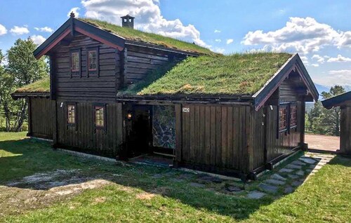 Stunning home in Oppdal with sauna