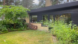 Exterior - Stunning home in Höllviken with WiFi (Höllviken)
