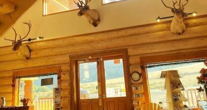 Bear's Claw Lodge