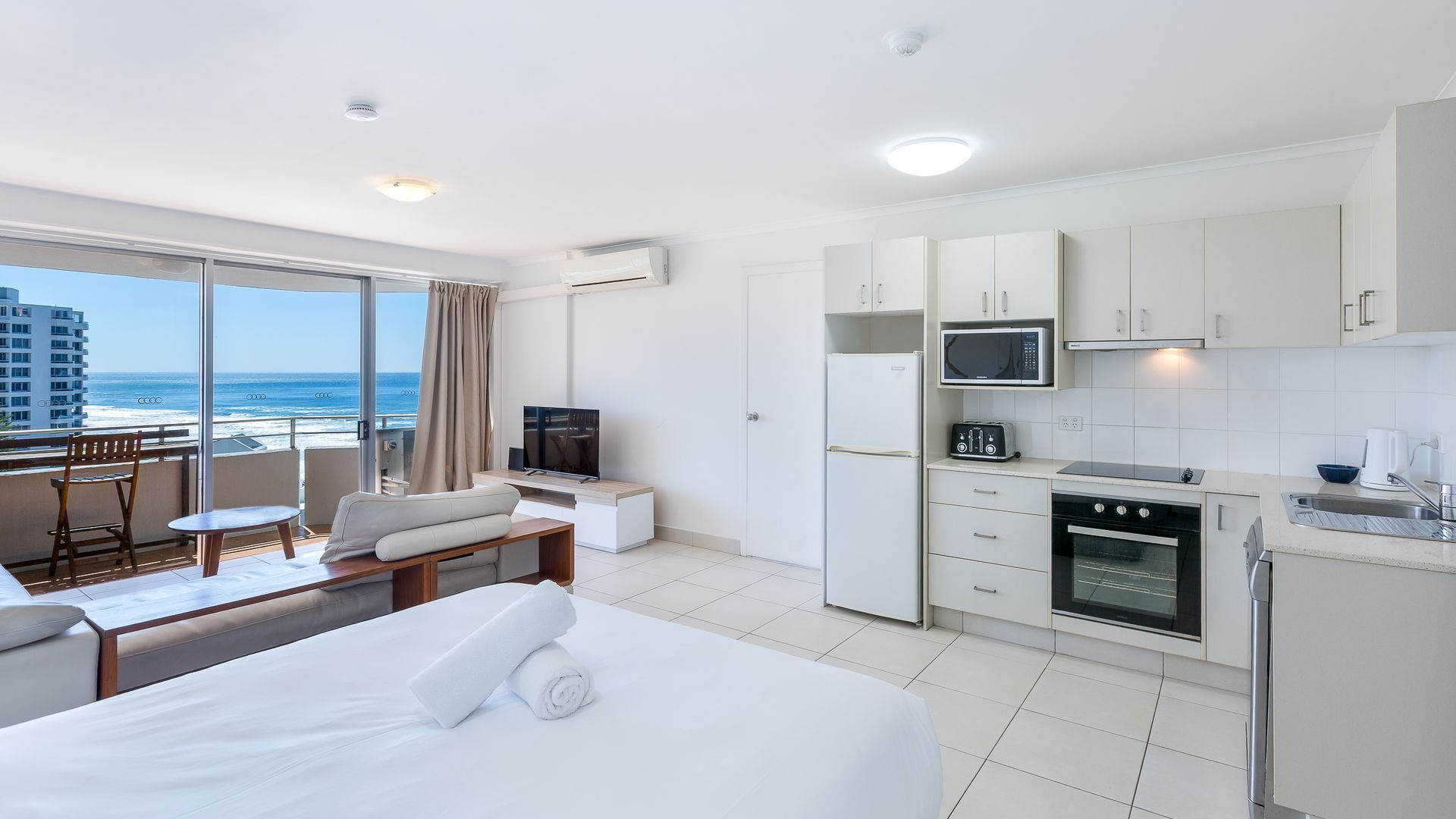 1 室のベッドルーム、WiFi (無料)、ベッドシーツ