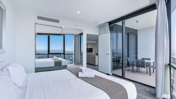 2 bedrooms, desk, iron/ironing board, free WiFi