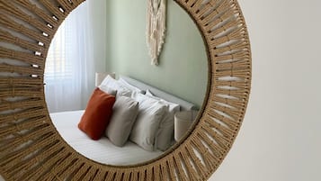 2 dormitorios, tabla de planchar con plancha, wifi y ropa de cama