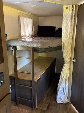 2 Schlafzimmer, Bettwäsche