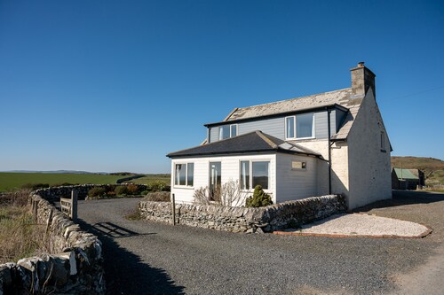 Larroch Farmhouse -  a house that sleeps 10 guests  in 5 bedrooms