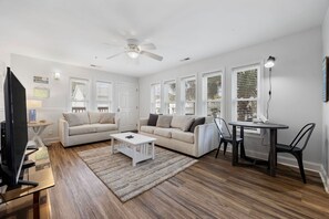 TV - Island Palms C1 (North Myrtle Beach)