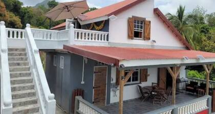 Soothing bungalow with AC in Portsmouth